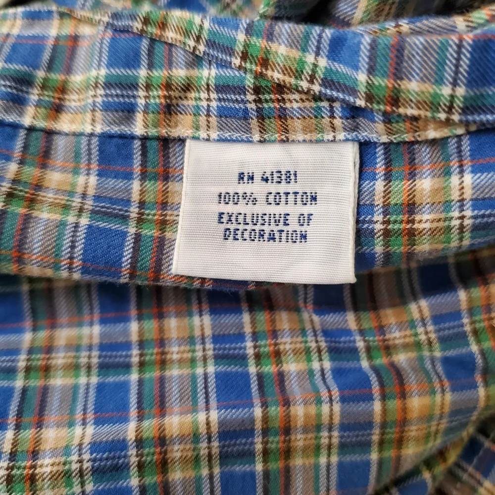 2 Ralph Lauren long sleeve button down shirts. Large - Picture 12 of 13